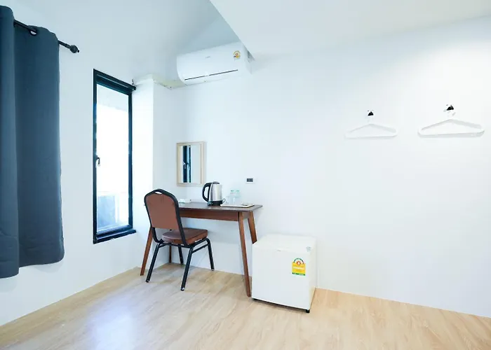 Xx Snap Sukhumvit 1 -